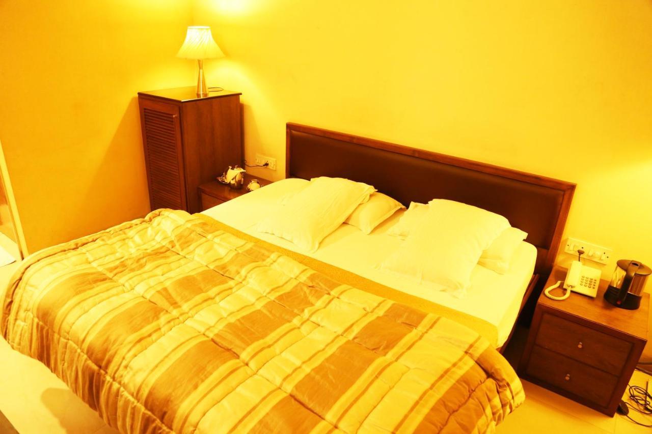Hotel H26 Чандигарх Экстерьер фото